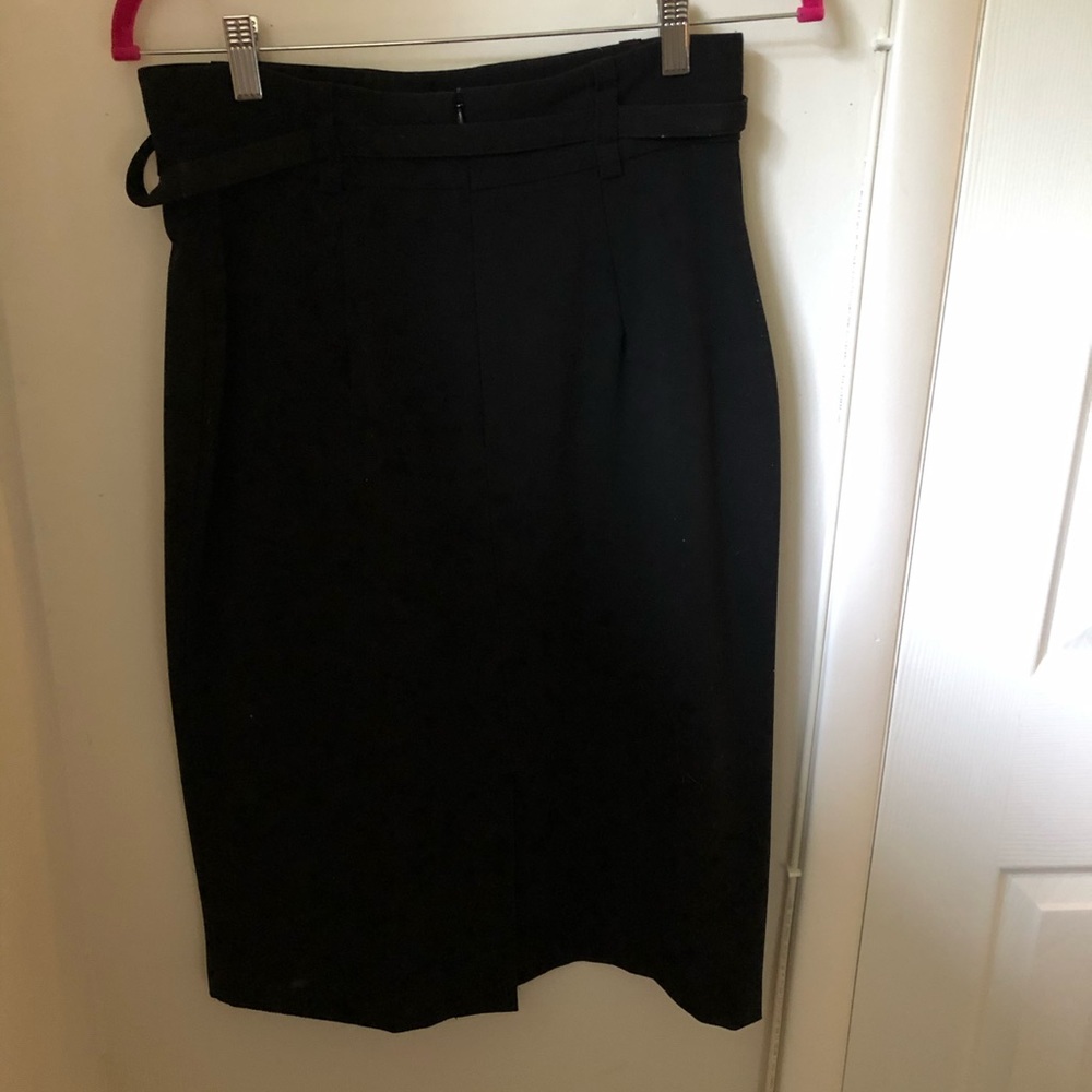 Black professional pencil skirt